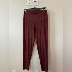 OFFLINE BY AERIE || MAROON LEGGINGS